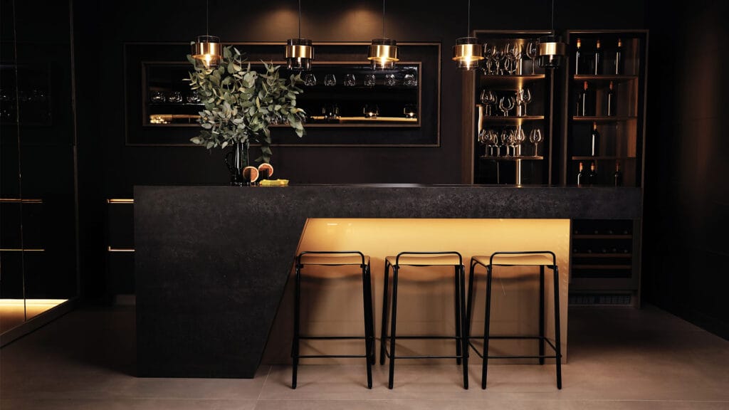 Black Tempal-6