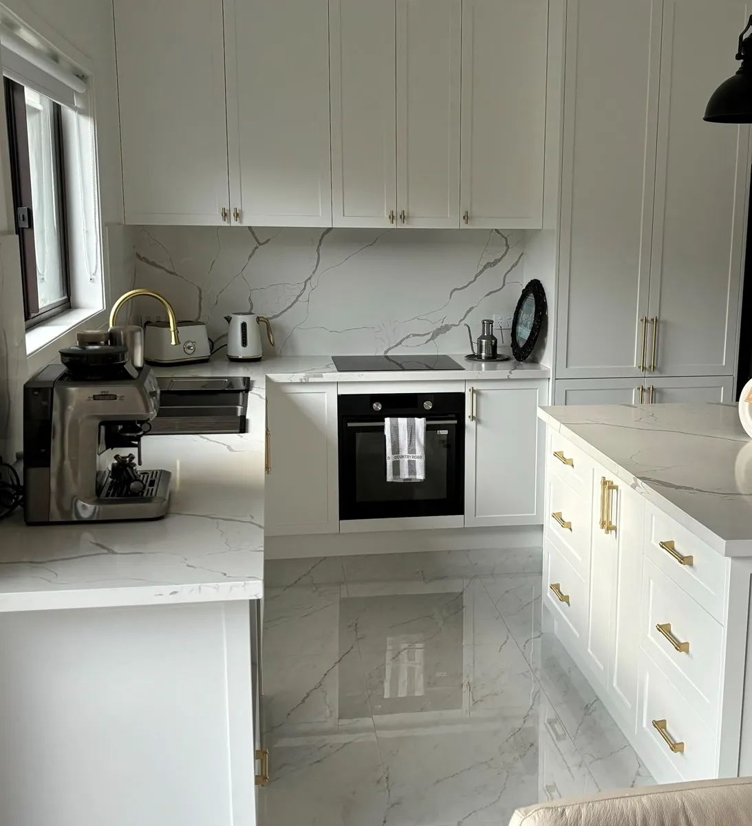Calacutta Roma kitchen 2