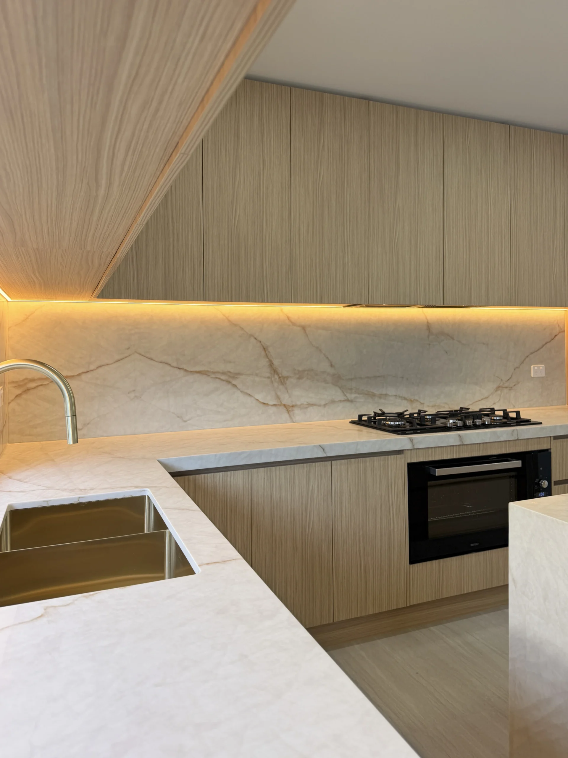 Aurora Luna benchtop 3