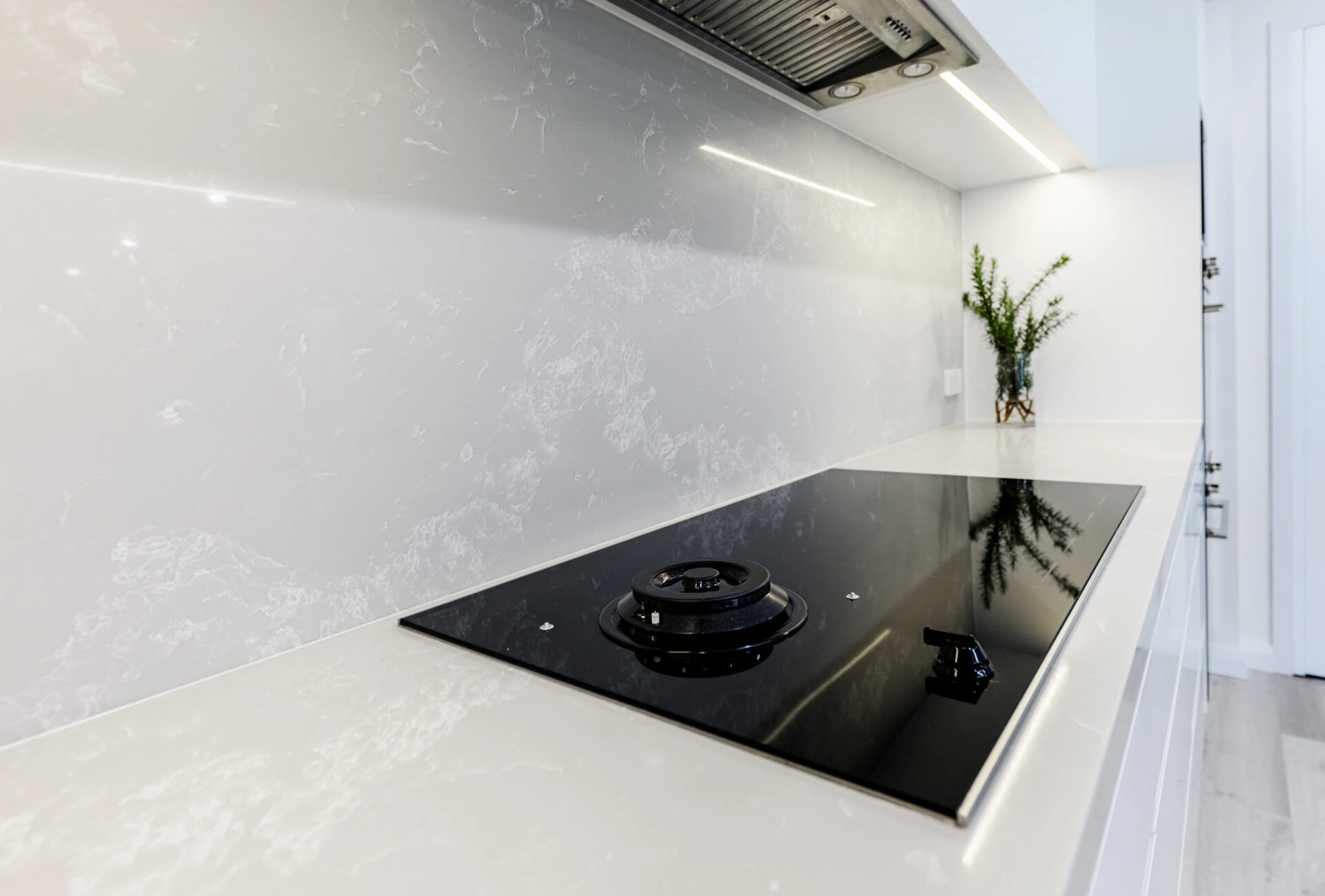 Melting Snow cooktop