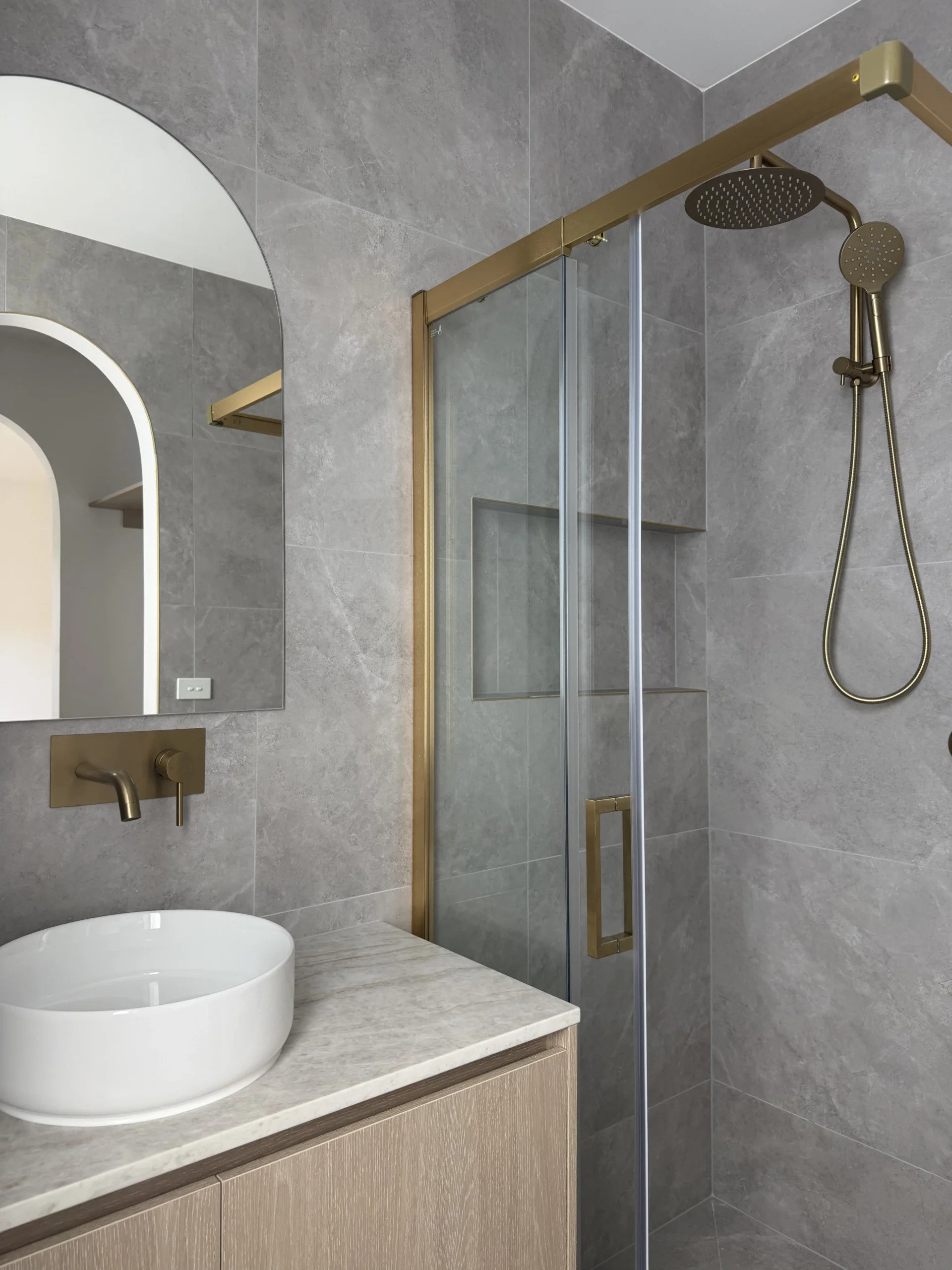 Santorini Gold Bath